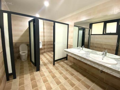 Bán nhà mặt phố tại Đường Nguyễn Văn Huyên, Quan Hoa, Cầu Giấy, Hà Nội diện tích 420m2 giá 280 tỷ