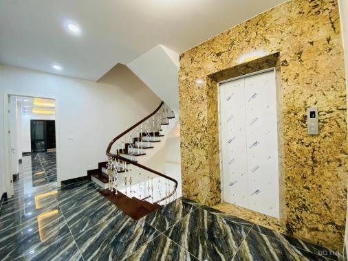 Bán nhà Tạ Quang Bửu - 6 tầng thang máy - ô tô tránh vỉa hè - kinh doanh mọi loại hình