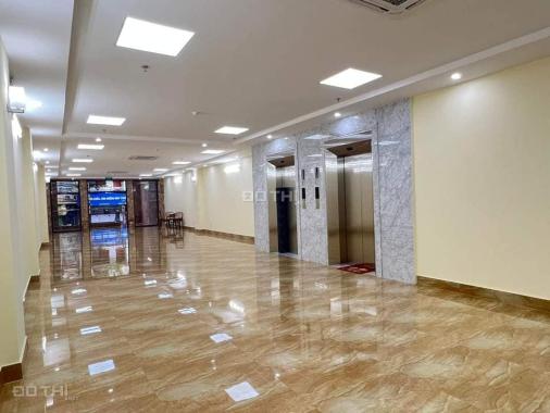 Tòa building văn phòng mặt phố Nguyễn Ngọc Nại kinh doanh DT 252m2 10T giá 78 tỷ