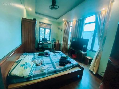 Bán nhà MP KD ôtô qua nhà Hoàng Hoa Thám 50m2 5tầng MT 5m KD