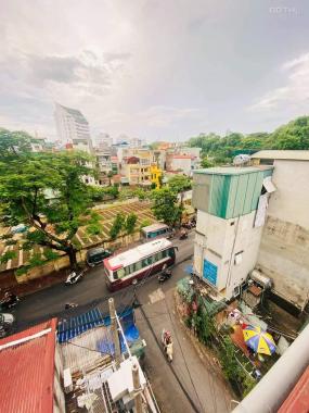 Bán nhà MP KD ôtô qua nhà Hoàng Hoa Thám 50m2 5tầng MT 5m KD