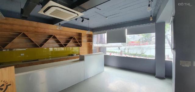 Cho thuê nhà MP Nguyễn chí thanh 160m2 x 6T, MT 18 làm siêu thị, café, ngân hàng
