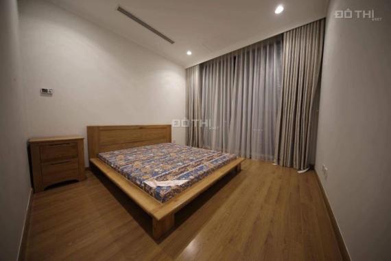 Cho thuê căn hộ Royal 72 Nguyễn Trãi, 2 phòng ngủ, đủ đồ chỉ 15tr/tháng, ban công đông nam