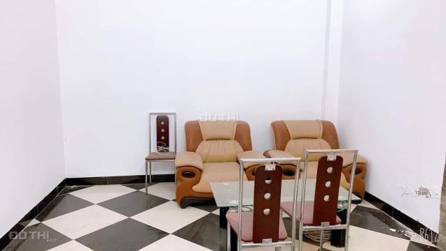 Bán nhà nguyễn khánh toàn phân lô ô tô tránh 63m2 6 tầng thang máy 16.5 tỷ