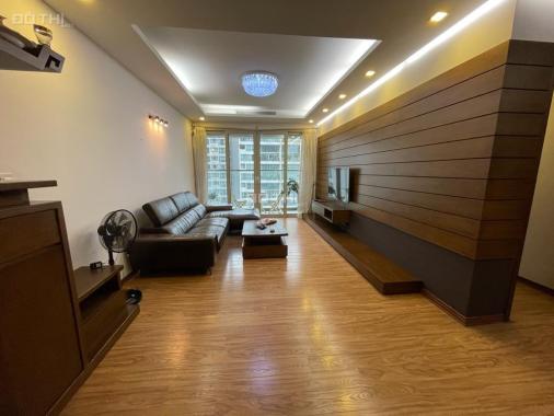 Cho thuê căn hộ Mandarin Hoàng Minh Giám, 3 phòng ngủ, đủ đồ, nhà đẹp, view nội khu