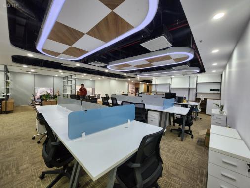 Cho thuê Văn phòng Hạng A - Charmvit Trần Duy Hưng 60m2, 101m2, 107m2, 218m2, 316m2, 500m2