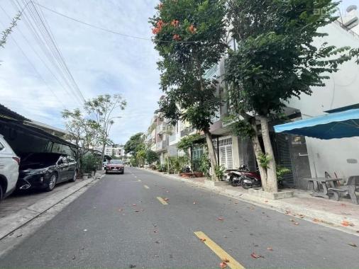 Nhà 3 tầng khu đô thị Hà Quang 2 giá rất ngợp giá 4,2 tỷ