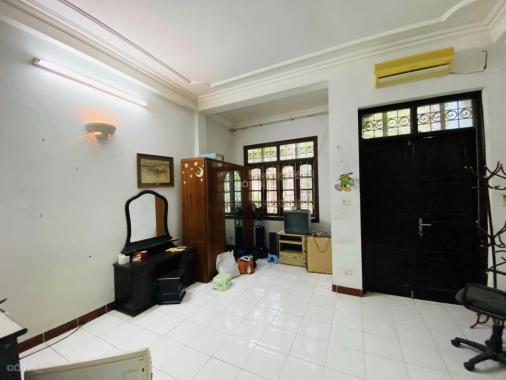 Nhà Hoàng Cầu, Đống Đa, 46 x 4 tầng, phân lô VIP, vỉa hè, ô tô dừng đỗ, giá 11.5 tỷ