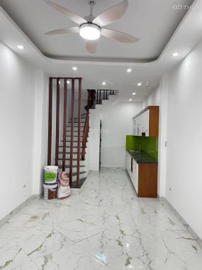 Bán GẤP nhà 4 tầng phố Bích Hoà, Thanh Oai, 35m2, 1,71tỷ