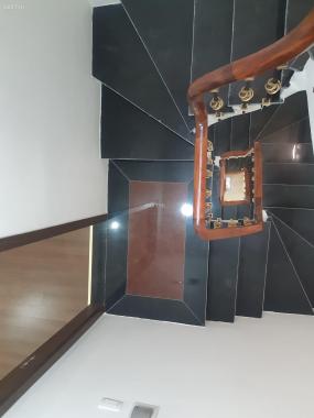 Bán nhà phố Hai Bà Trưng có diện tích 86m2, 5 tầng giá 18 tỷ