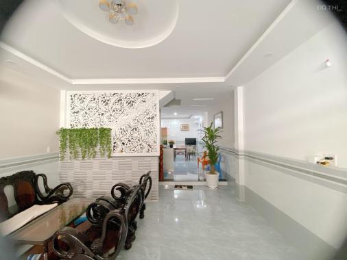 Bán gấp nhà hẻm 4m Xóm Chiếu, P14, Q4, 100m2, 6 lầu, chỉ 8,3 tỷ!