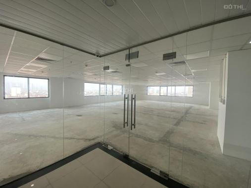 Cho thuê 200m sàn VP tòa nhà Detech 2 Nguyễn Phong Sắc, giá hợp lý sẵn bàn giao tới khách hàng