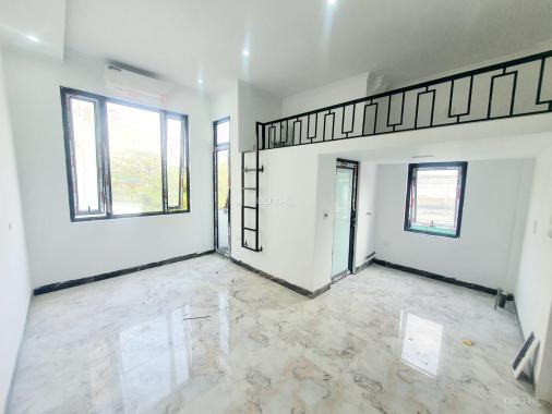 Nhà Đại La, cách phố 1 nhà, 10 phòng, 50m2 x 6T thang máy, giá 11.8 tỷ, 0867195893