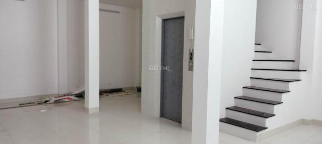 Bán nhà riêng Đê La Thành, Ba Đình 6T thang máy, mới cứng, dòng tiền tốt nhỉnh 7 tỷ