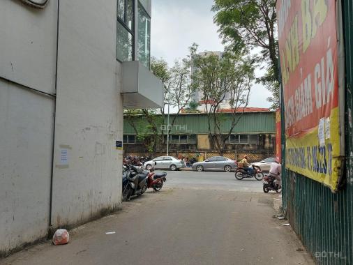 Bán nhà phố Trần Quốc Hoàn 40m2 sẵn kinh doanh - lô góc - MT 9m - nhỉnh 9 tỷ
