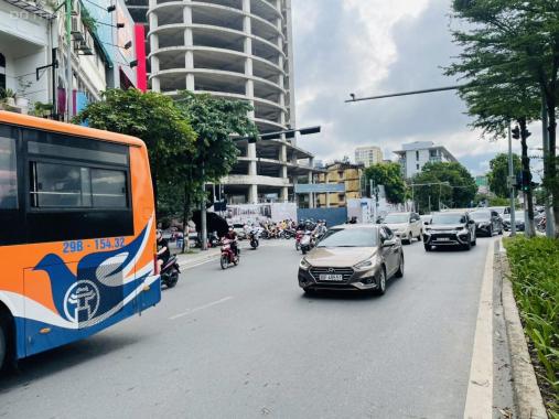 Bán gấp nhà 2 mặt thoáng cách 10m ra phố Liễu Giai-259Kim Mã D.Tích 78m Giá 8,6Tỷ LH 0889986838