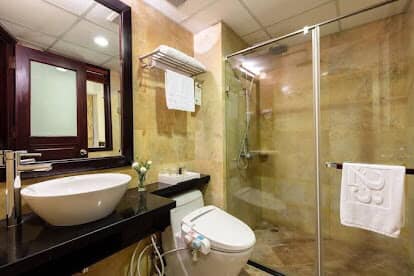 BÁN NHÀ MP HOÀNG HOA THÁM, BA ĐÌNH, 135M, 7T, MT 8M, 2 MẶT TIỀN, KD SẦM UẤT, 0937651883