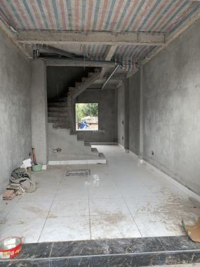 Bán nhà Biên Giang - Hà Đông xây 3.5 tầng, Ngân hàng hỗ trợ lên tới 50% GT. DT 33.6m2, Giá 1.9 tỷ