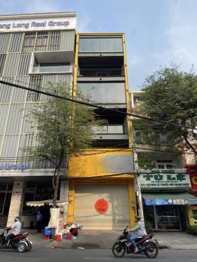 Cho thuê tòa nhà 176 Nguyễn Gia Trí, Q. Bình Thạnh. DTSD: 700m2, 6 tầng thang máy