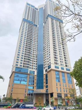 0968127636 chính chủ bán căn Golden Park Tower số 2 Phạm Văn Bạch, 3 phòng ngủ 98m2 căn góc cực đẹp