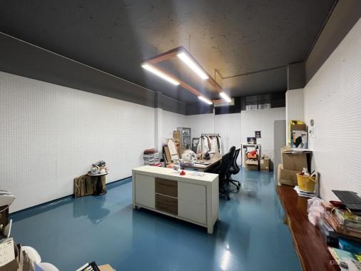 Cho thuê nhà mới đẹp MT Nguyễn Thị Minh Khai, Q1 - 5x24m 4tầng giá rẻ 7.000$ TL