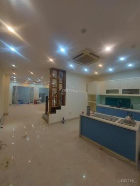 Bán Gấp 180m8T MẶT PHỐ MT6m Quận TX 2 Vỉa Hè 65 Tỷ Lê Trọng Tấn.