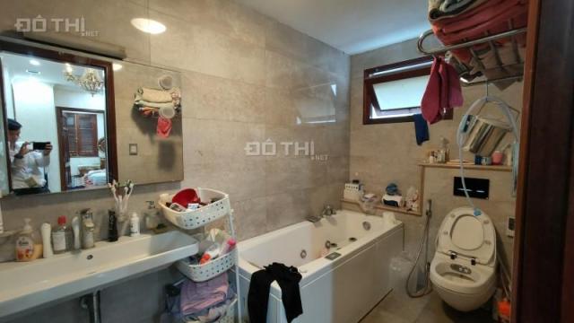 Bán Gấp 335m5T Nhà Ngõ 195 Đội Cấn Quận Ba/Đ 60 Tỷ Đội Cấn.
