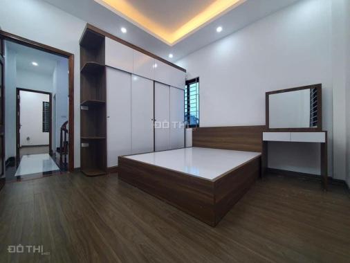 Bán nhà Phương Canh tự xây mới đẹp 40m2 - 4 tầng - 4 phòng - có nội thất mới - gần đường lớn