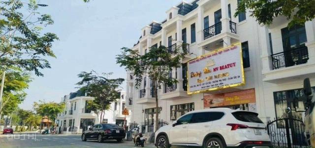 Bán nhà phố Bình Dương - thị xã Tân Uyên - giá 2.5 tỷ