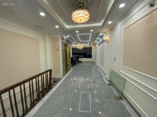 Bán nhà mặt phố Nguyễn Văn Huyên, Cầu Giấy 60m2 xây 7 tầng, thang máy giá 15 tỷ