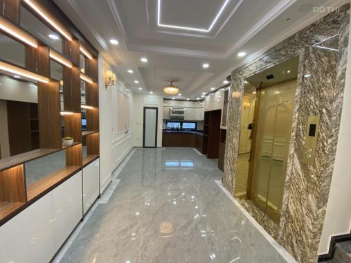 Bán nhà mặt phố Nguyễn Văn Huyên, Cầu Giấy 60m2 xây 7 tầng, thang máy giá 15 tỷ