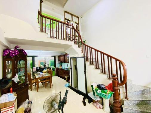 Bán nhà 219 Định Công Thượng 5 tầng giá 3.15 tỷ đẹp long lanh