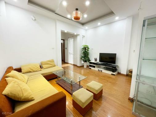 Nhà phố Nguyễn Khánh Toàn, phân lô đẹp, ô tô 10m, 43m2 giá 5.5 tỷ