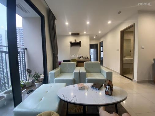 Bán chung cư 2N2 62m Full đồ tầng trung nội khu bên S tại Vinhomes Smart City