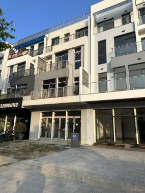 Không gánh nỗi lãi bán shophouse Hoàng Thị Loan 140m2x4 tầng rẻ nhất thị trường 11,5 tỷ