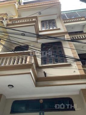Bán nhà Trần Đại Nghĩa, 3 tầng, khu dân trí, 70m2, 9 tỷ. LH 0983674528