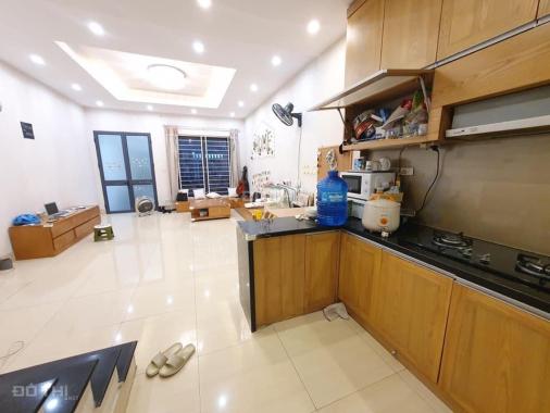 Bán nhà mặt phố Nguyễn Thái Học, Ba Đình. 105m2, 3T, MT 4,5m, 42 tỷ. Phố vip, hiếm nhà bán, KD