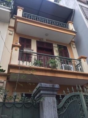 Dồn tiền mua chung cư, chú nhờ bán nhà tại 381 Nguyễn Khang, 75m2