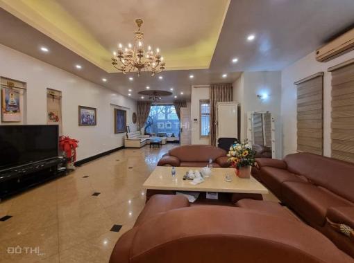 Tp Tuấn bán nhà liền kề lô Góc KĐT Văn Phú view công viên 110m2 chỉ 13.38 tỷ. LH 0989.62.6116