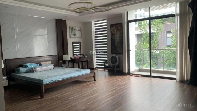 Bán nhà mặt tiền Trung Yên, lô góc, 75m2 x 5 tầng x 6m, 2 mặt ô tô tránh, vỉa hè 24,5 tỷ