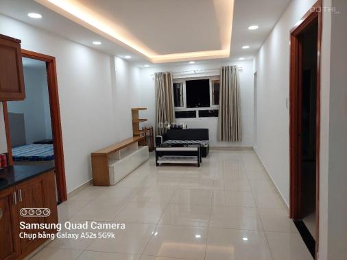 Cần cho thuê căn góc 2 full nôi thất, 86m2, 3PN, 2 PK, 2 WC, chung cư Hiệp Thành Building, Q. 12