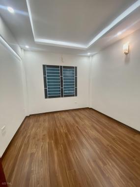 Bán nhà 5 tầng khu phân lô cán bộ số 10 ngõ 31/25 đường cầu Diễn DT 45m2