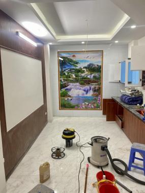 Bán nhà 5 tầng khu phân lô cán bộ số 10 ngõ 31/25 đường cầu Diễn DT 45m2
