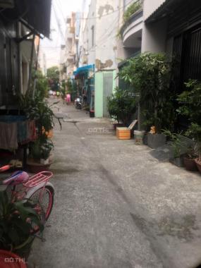 Nhà cần bán,2,8ty,diện tích 3x8,5=25m2,1 trệt 1 lầu