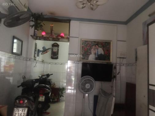 Nhà cần bán,2,8ty,diện tích 3x8,5=25m2,1 trệt 1 lầu