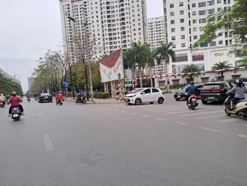 Sốc! Đất mặt đường Phạm Văn Đồng 190m2 bằng giá ngân hàng phát mãi - 29.8 tỷ