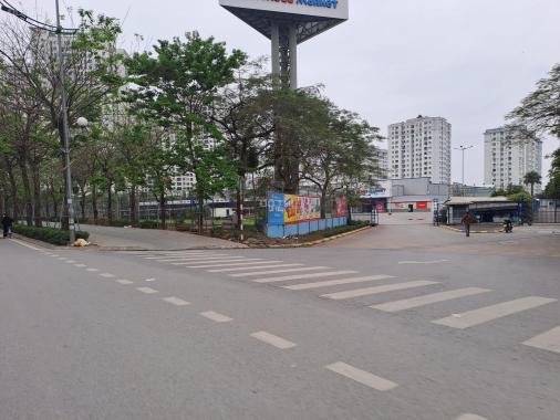 Sốc! Đất mặt đường Phạm Văn Đồng 190m2 bằng giá ngân hàng phát mãi - 29.8 tỷ