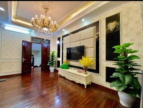 Bán nhà phố Đỗ Quang, Cầu Giấy, 70m2, 7 tầng kinh doanh phòng khám, siêu thị, giá 24,8 tỷ