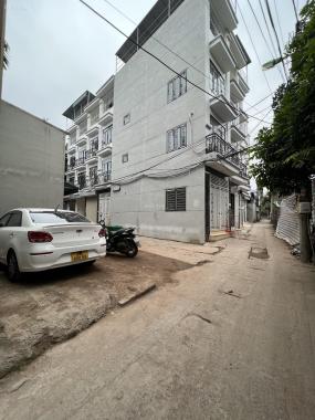 Nhà giá rẻ Hà Đông, cần bán gấp căn nhà xây mới ô tô đỗ cửa tại Biên Giang, Hà Đông, LH 0968530776