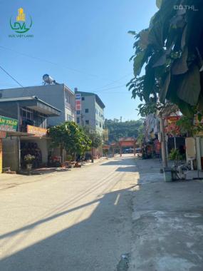 Đất ngay cổng đền ông bẩy thuận tiện để ở và kinh doanh 1 lô duy nhất